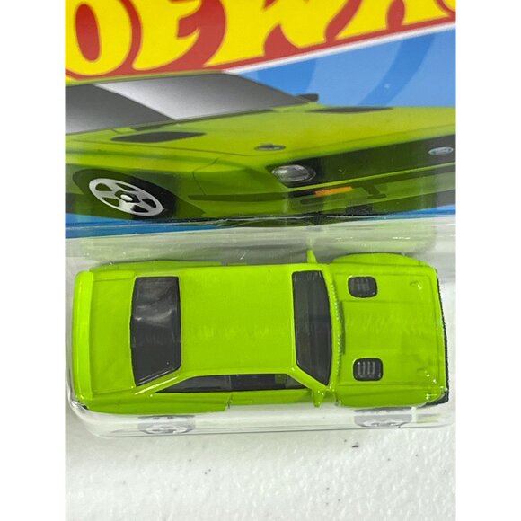 Hot Wheels Ford Escort RS2000 Factory Fresh 2024 Rally Green Diecast Car - Picture 4 of 6